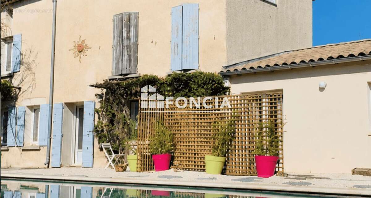Appartement à LE PONTET