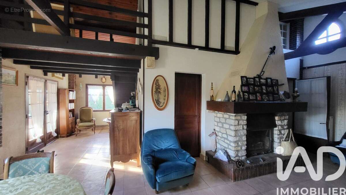 Photo 4 - Maison à SAINTE-GENEVIEVE-DES-BOIS