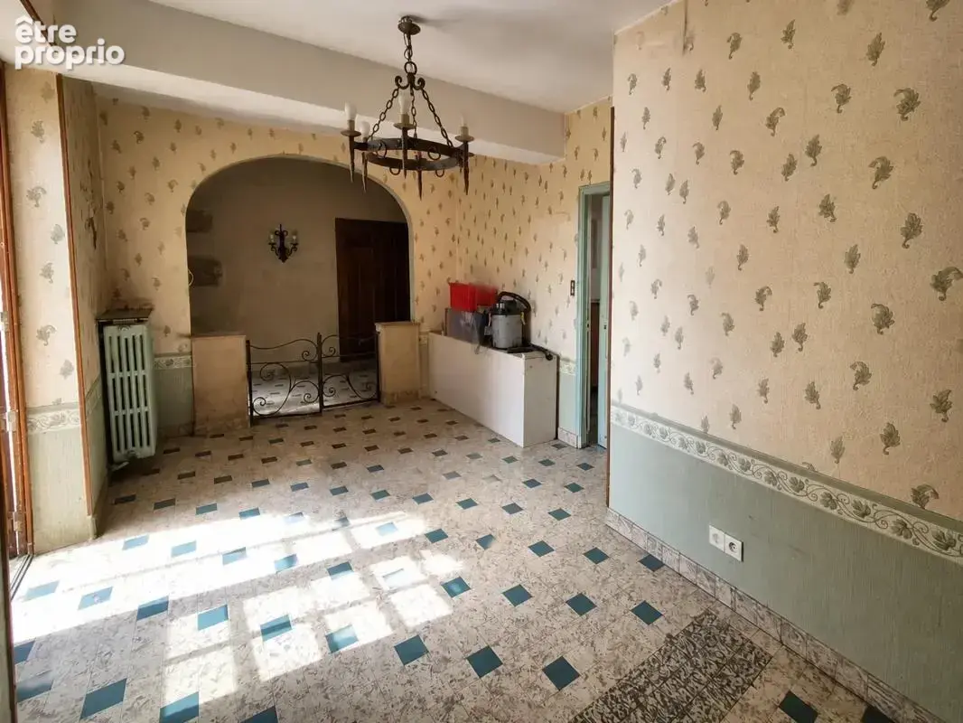 Maison de ville à rénover - photo 6