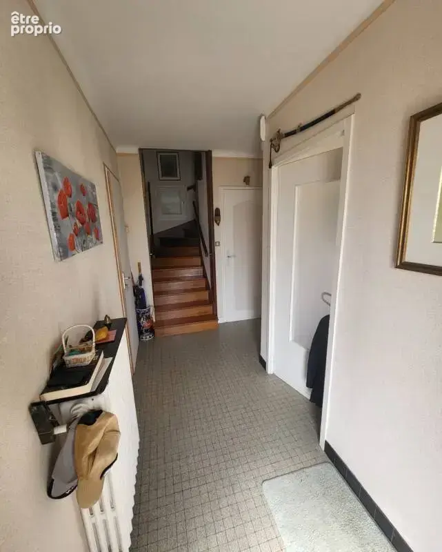 Maison familiale avec fort potentiel – 130 m² habitables (148 m² au sol) – Saint-Herblain Bourg - photo 7