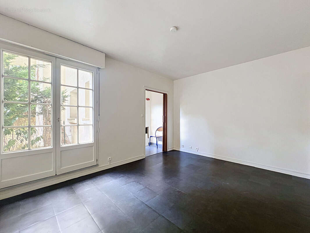 Appartement Fontenay Aux Roses 1 pièce 24.89 m² - photo 4