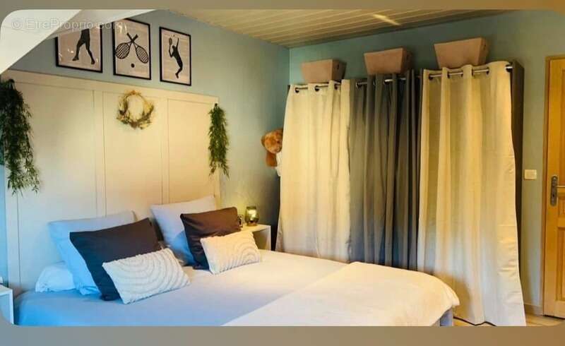 Maison à BELLEVILLE-SUR-MER