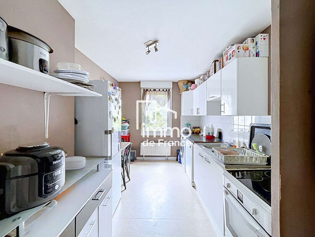 Appartement à SAINT-GENIS-POUILLY