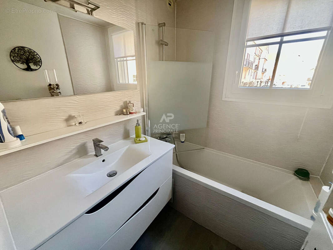 Appartement à COURDIMANCHE