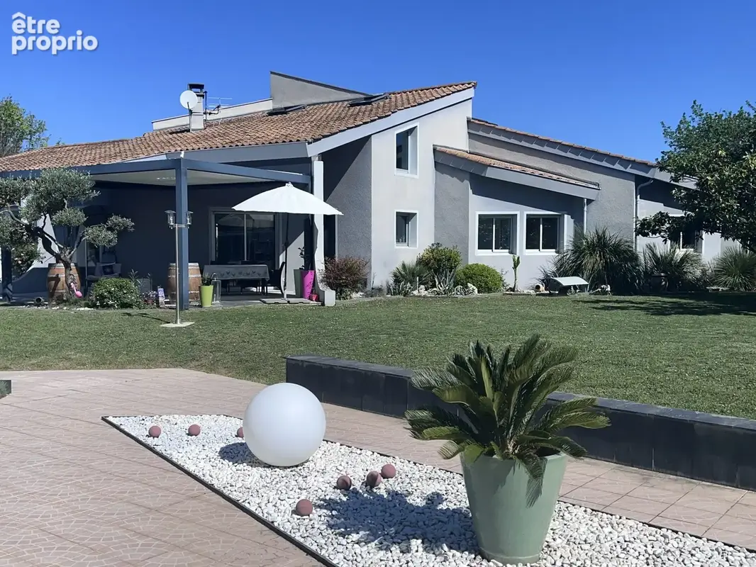 MAISON AU CALME avec 3600 m2 constructibles - photo 8