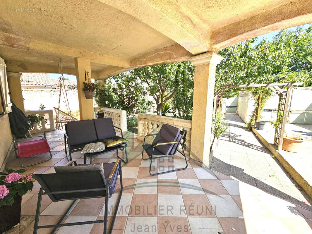 Maison à PORT-DE-BOUC