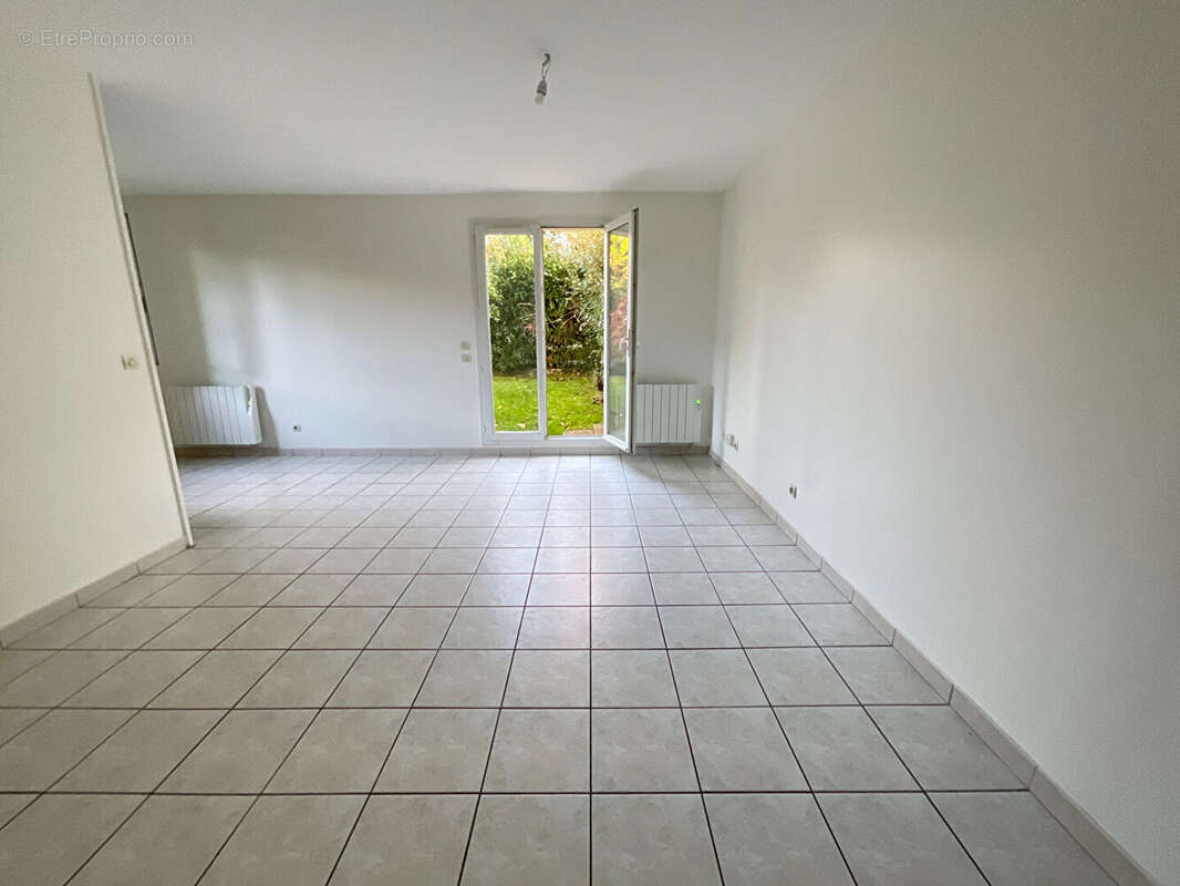 Appartement à MARGENCY