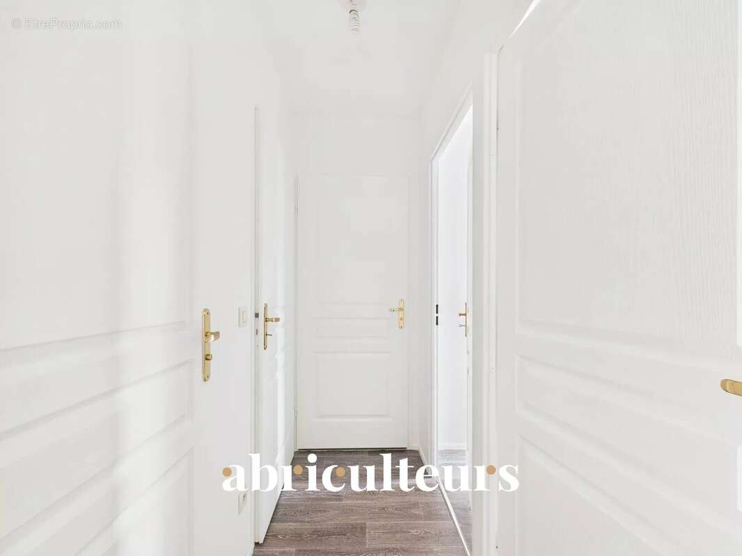 Appartement à SURVILLIERS