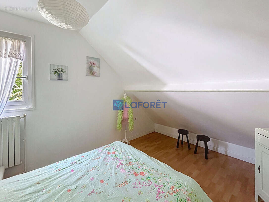 Maison Proche Noyon 6 pièce(s) 108 m2 - photo 9