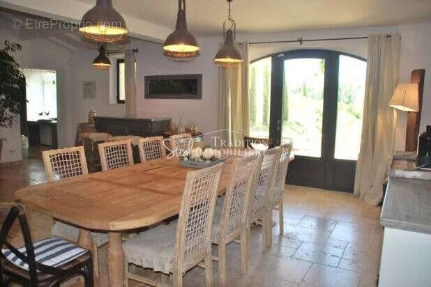 Maison à MAUSSANE-LES-ALPILLES