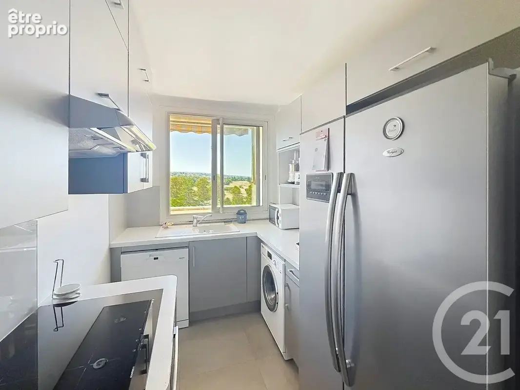 Appartement 74 m² à Saint-Cloud  - photo 3