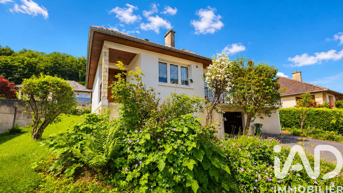 Photo 2 - Maison à AIGLEMONT