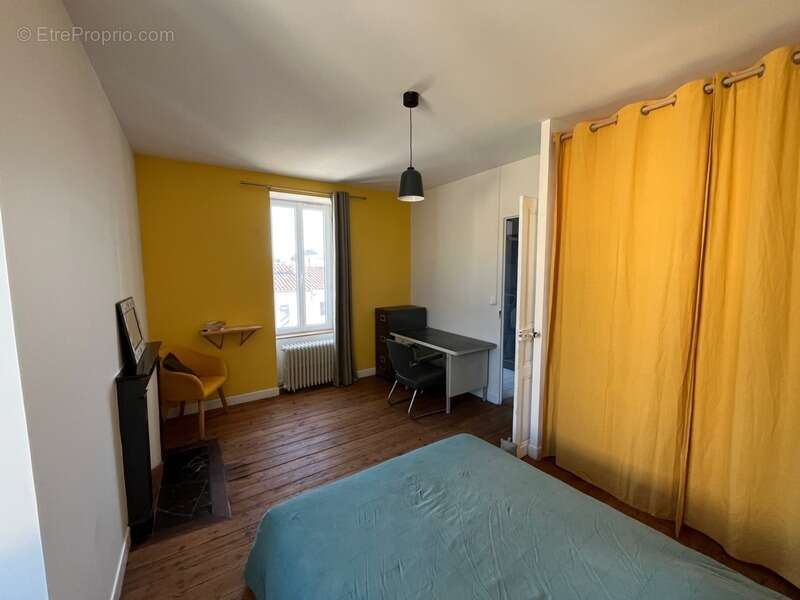 Maison à SAINT-JEAN-D&#039;ANGELY