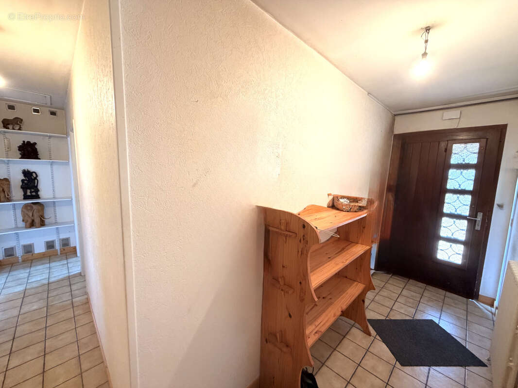 Maison familiale avec grand sous-sol   Juillan - photo 19