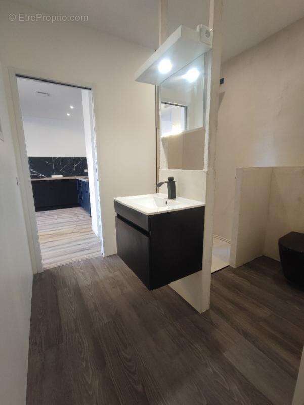 Appartement à GATTIERES