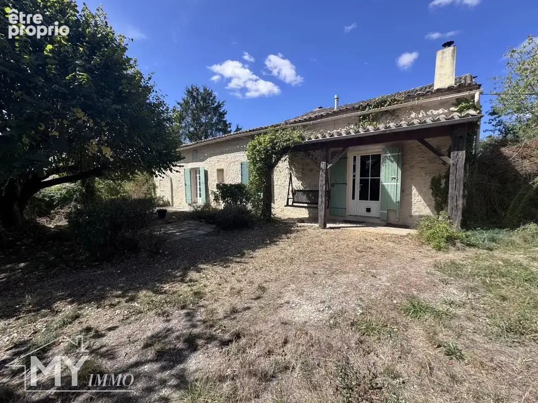 SAINT MÉARD DE GURÇON – Maison en pierre avec grange - photo 10