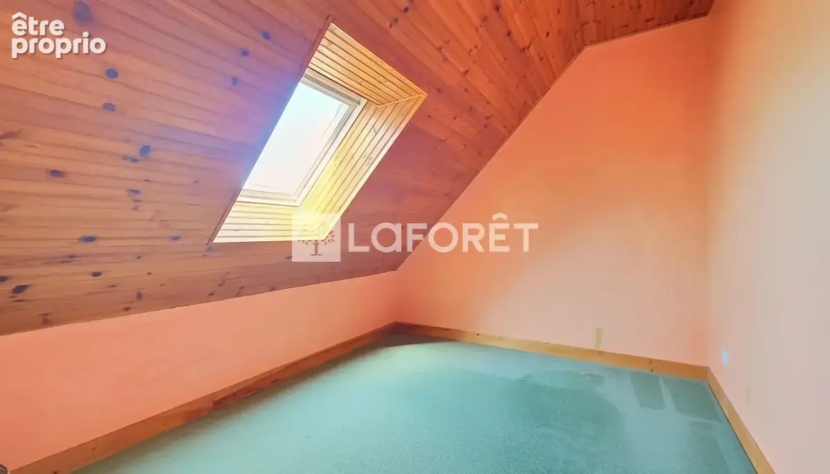 Melesse, belle maison traditionnelle de 8 pièces - photo 7
