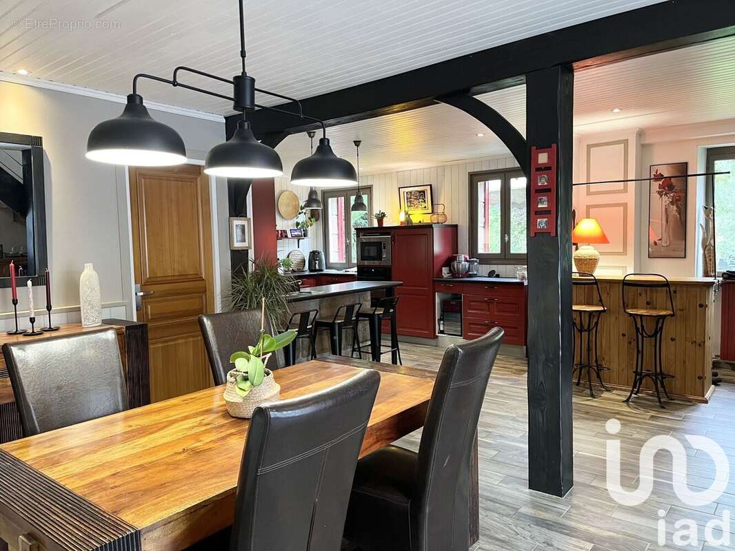 Photo 2 - Maison à SAINT-VIANCE