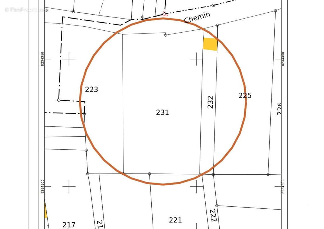 Terrain à BAZOCHES-SUR-VESLES