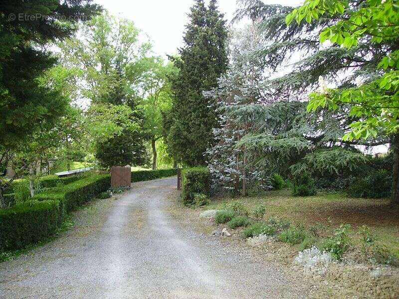 Maison à BRUGUIERES