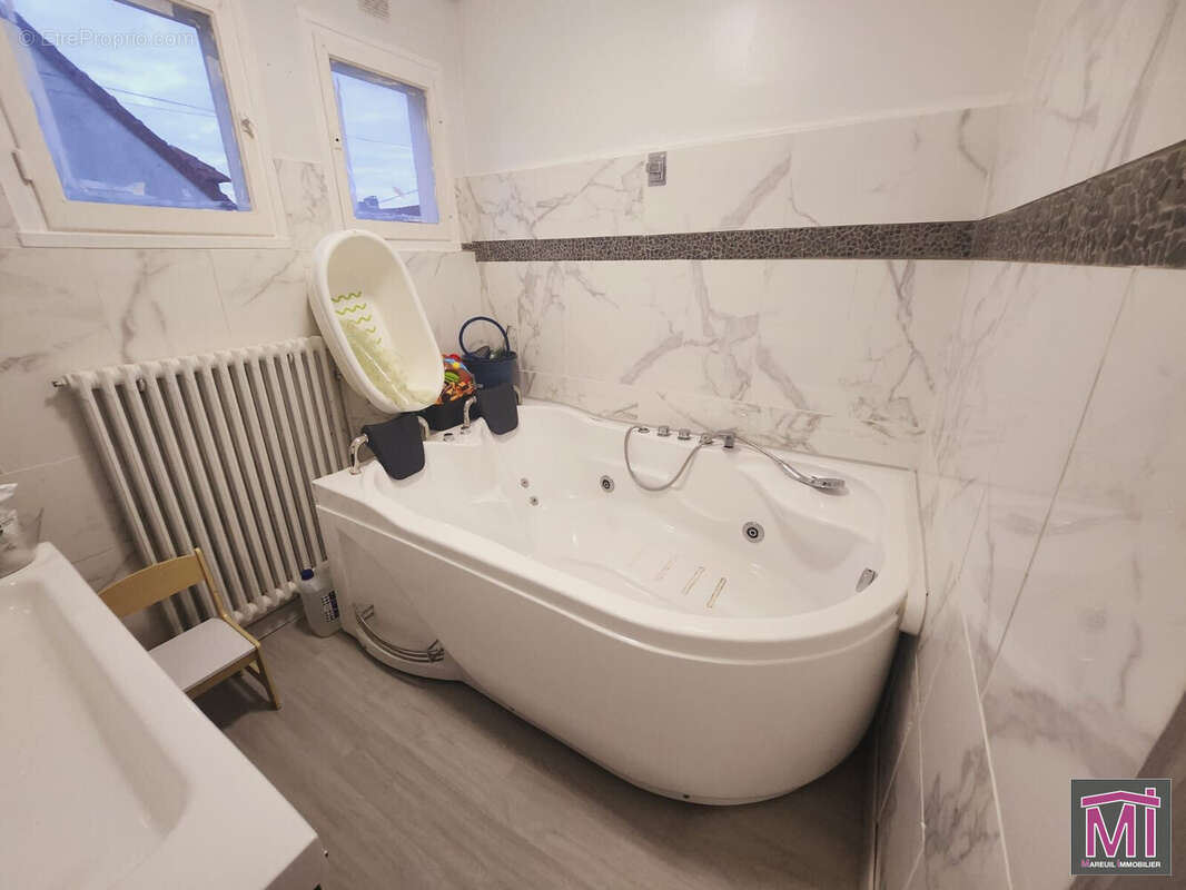 Maison à NANTEUIL-LE-HAUDOUIN