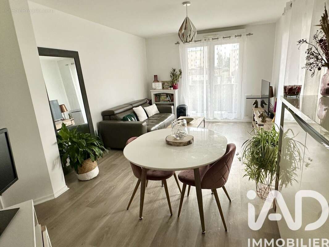 Photo 3 - Appartement à BRETIGNY-SUR-ORGE
