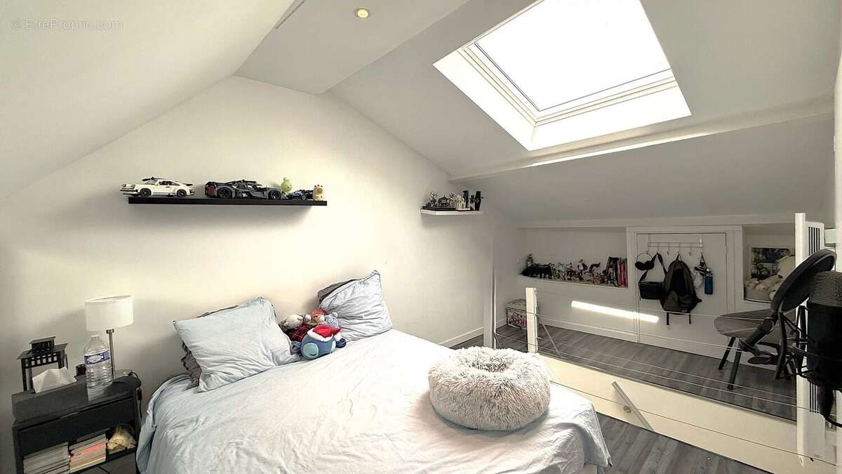 Maison à FEUCHEROLLES