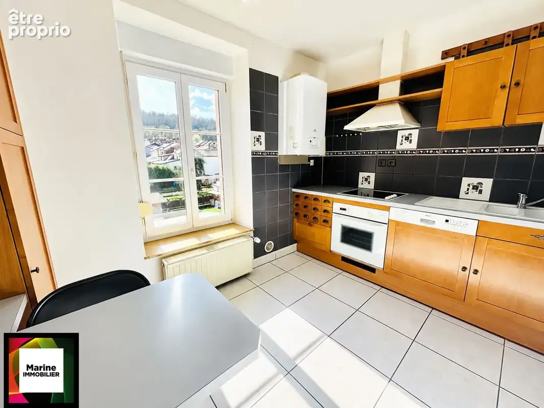 Appartement à LONGLAVILLE