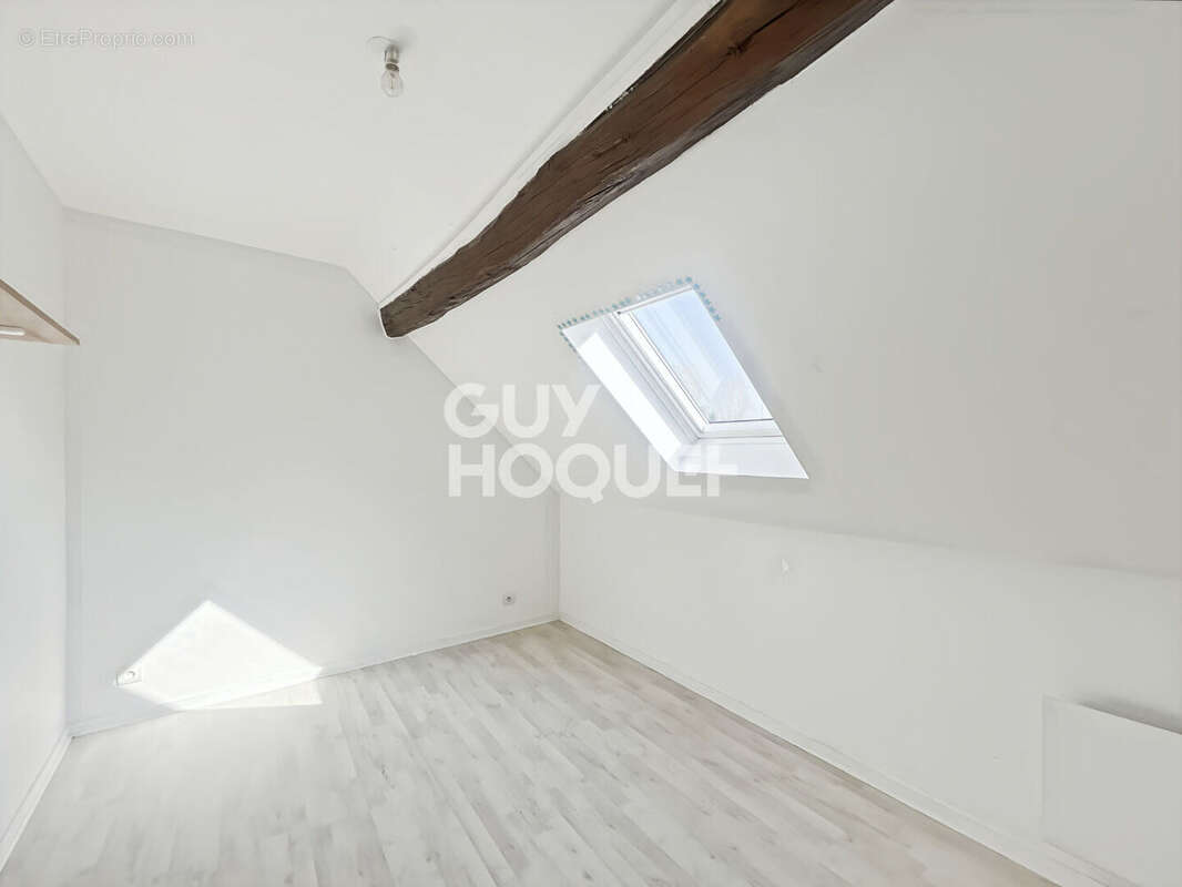 Appartement à FONTENAY-TRESIGNY