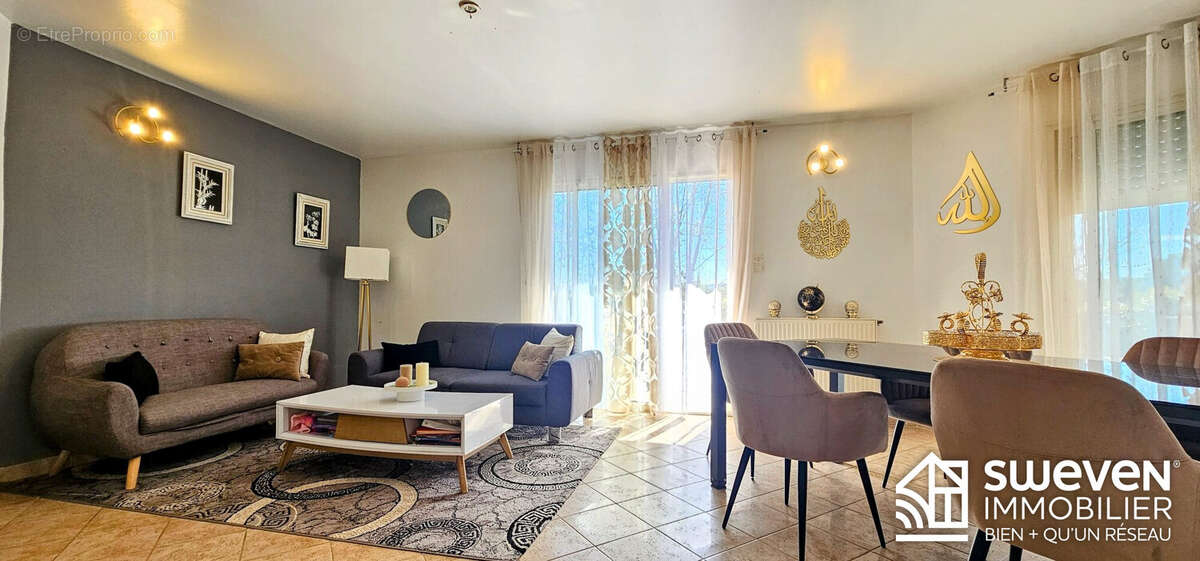 Maison à MONTESQUIEU-VOLVESTRE