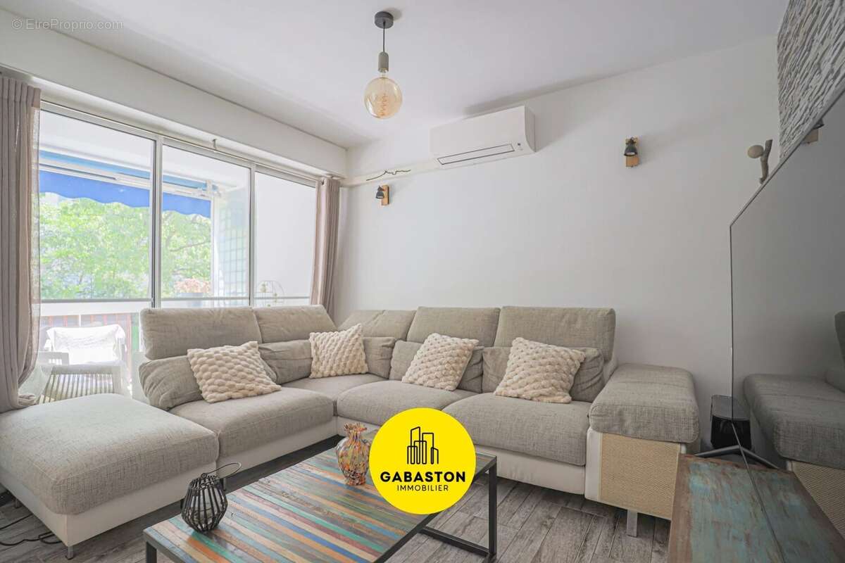 Appartement à MARSEILLE-10E