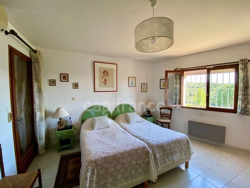 Maison à SAINT-MAXIMIN