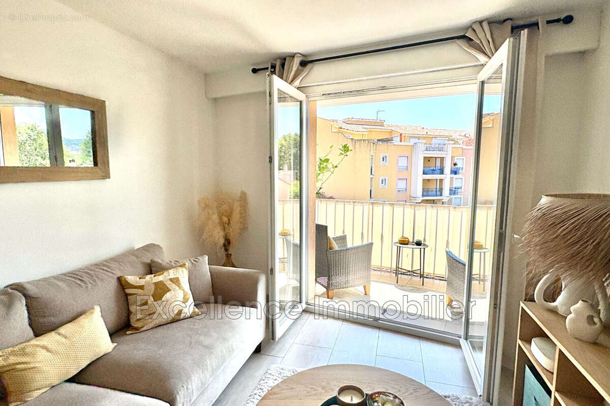 Appartement 39 m² à Sainte-Maxime  - photo 3