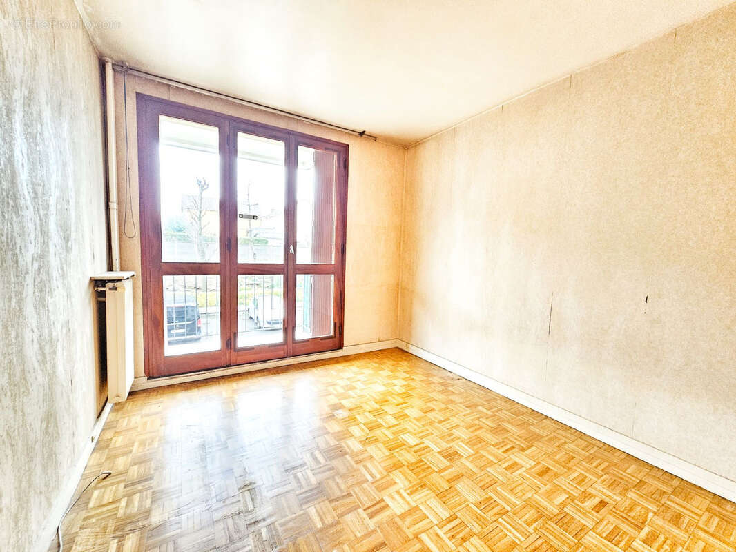 Appartement à VILLEJUIF