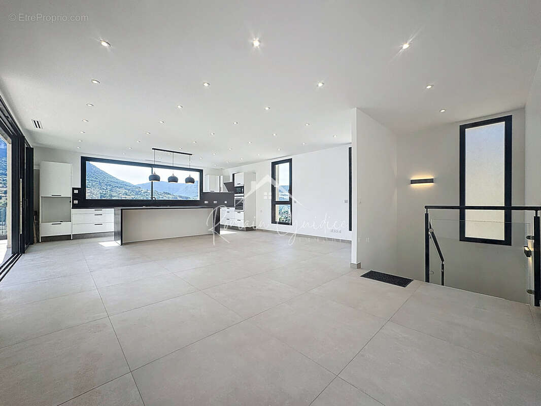 Villa de prestige neuve de 124 m2 - photo 10