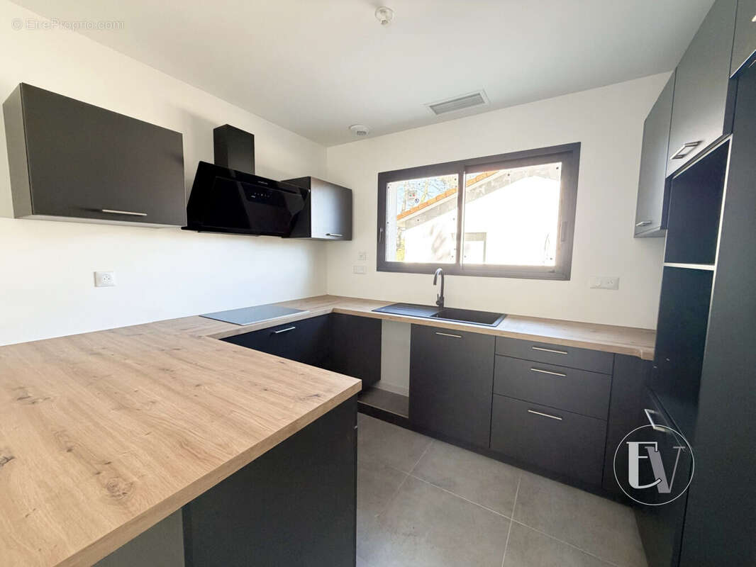 Maison à GUJAN-MESTRAS