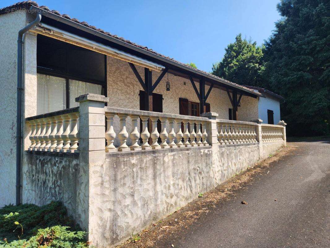 Maison à ALLOUE