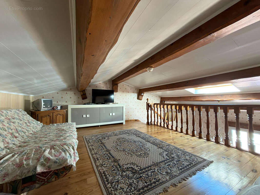 Maison à SAINT-MAXIMIN-LA-SAINTE-BAUME