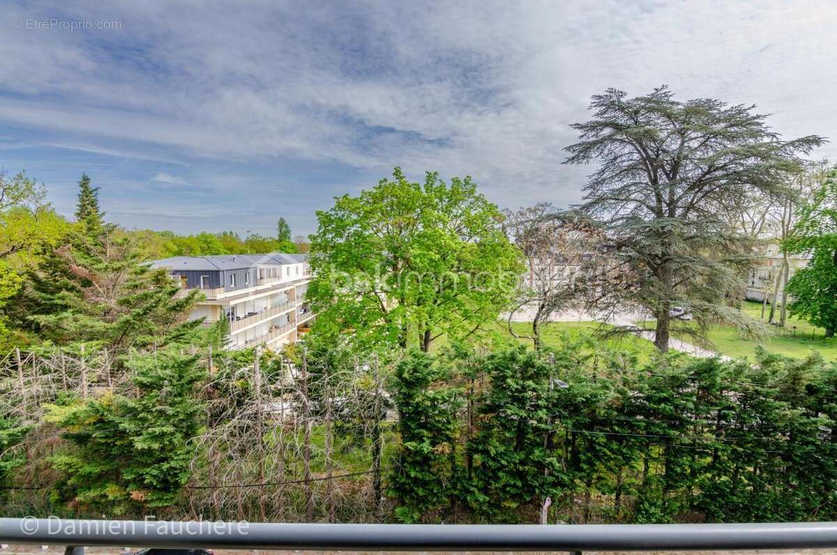 Appartement à DAMMARIE-LES-LYS