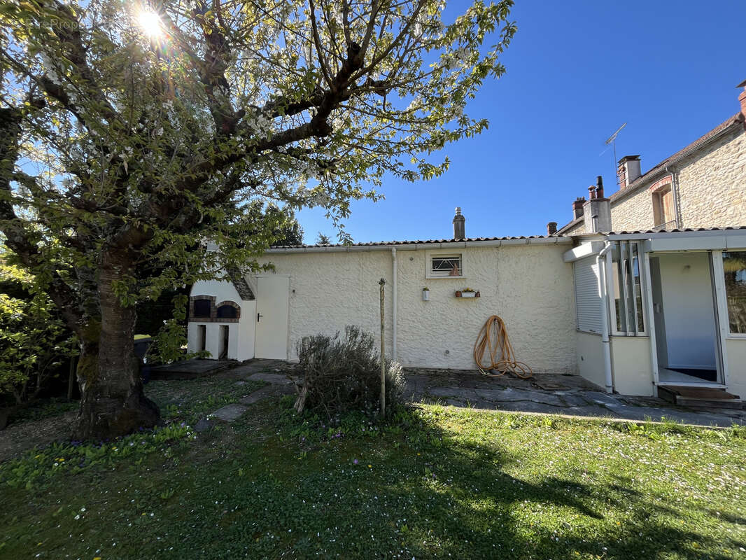 Maison à MALESHERBES