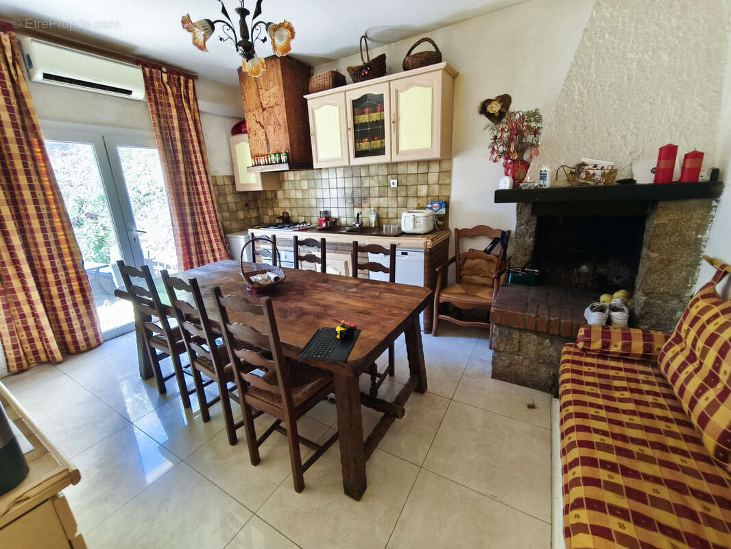 Maison à CERVIONE
