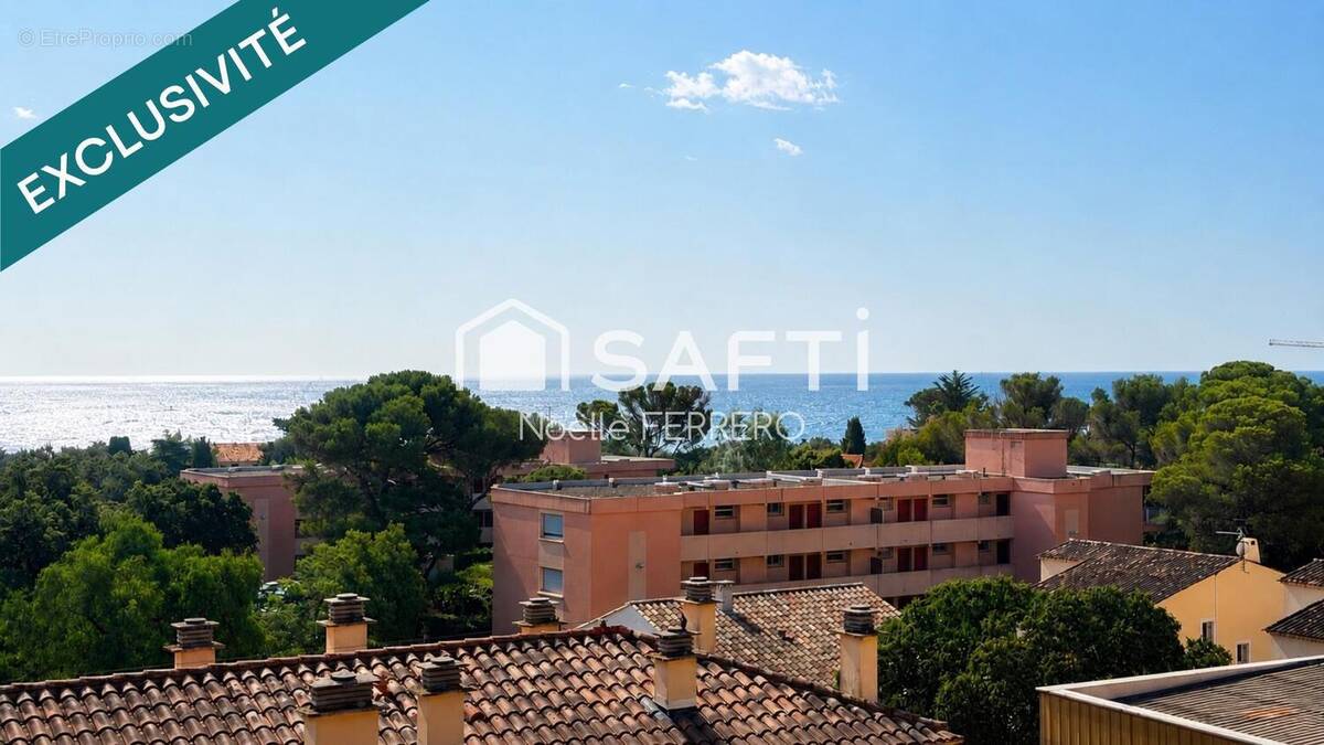 Photo 1 - Appartement à FREJUS