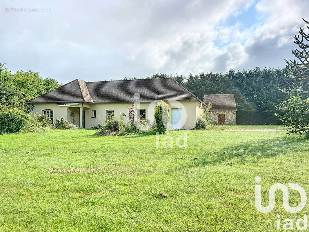 Photo 1 - Maison à SAINT-MICHEL-TUBOEUF