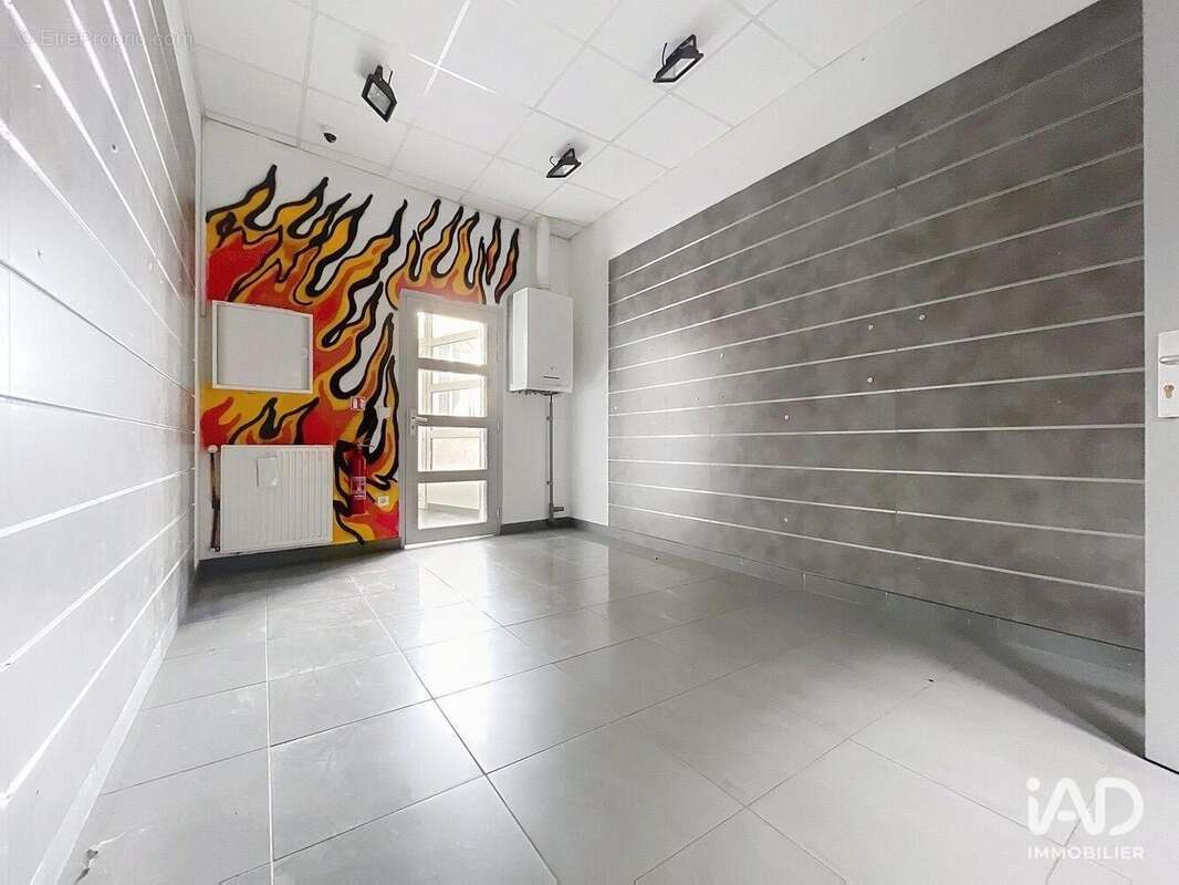 Photo 6 - Commerce à REIMS