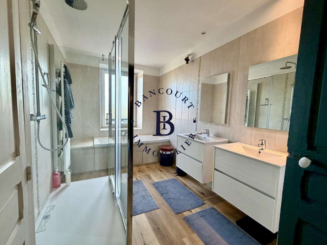 Appartement à BRIVE-LA-GAILLARDE