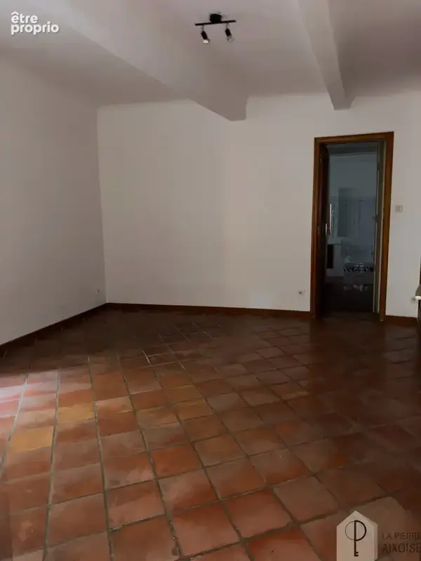 Appartement face a la cathédrale d'Aix en Provence - photo 9