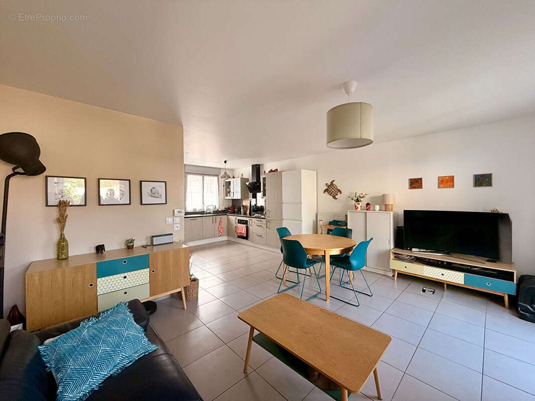 Maison Brie Comte Robert  5 pièce(s) 72.92 m2 - photo 3