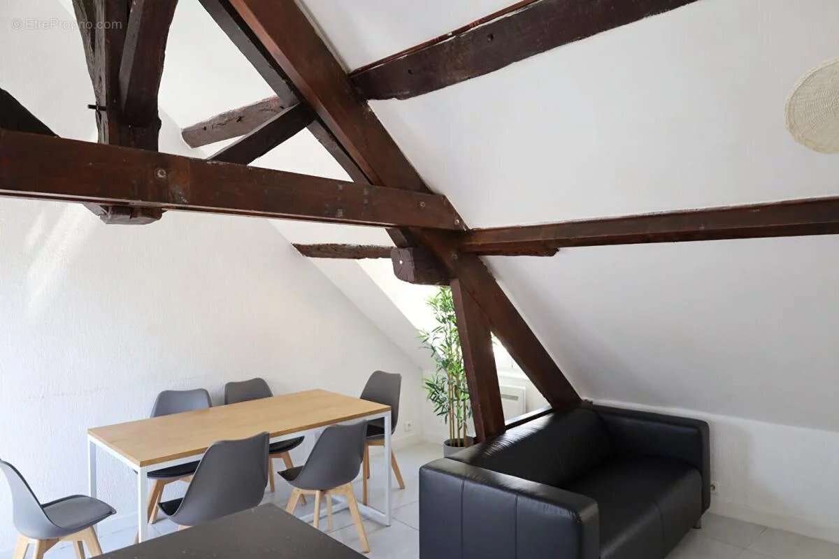 Appartement à MEZY-SUR-SEINE