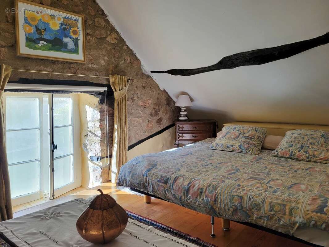 Maison à LA FOUILLADE