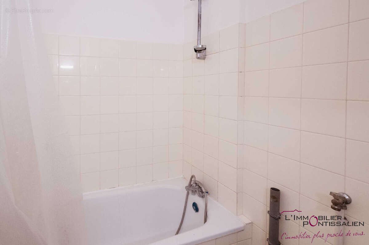 Appartement à BIANS-LES-USIERS